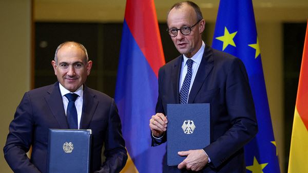 Пашинян и Мерц подписали в Берлине соглашение о стратегическом партнерстве