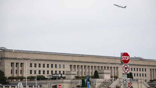 Немецкий генерал сообщил о прекращении связи Пентагона с минобороны ФРГ