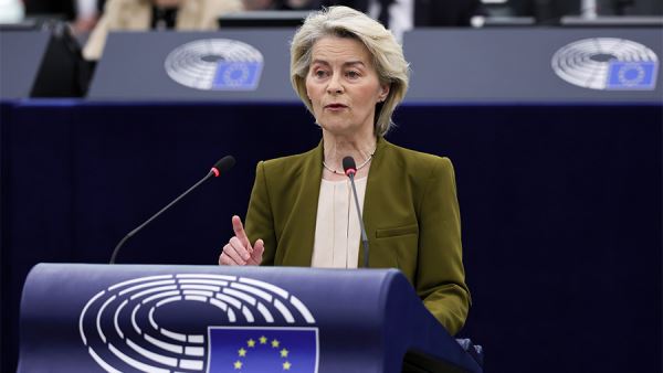 Фон дер Ляйен ответила на опасения Бельгии из-за &laquo;репарационного&raquo; кредита