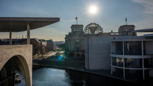 СМИ назвали экономику Германии &laquo;выпотрошенной&raquo; из-за антироссийских санкций