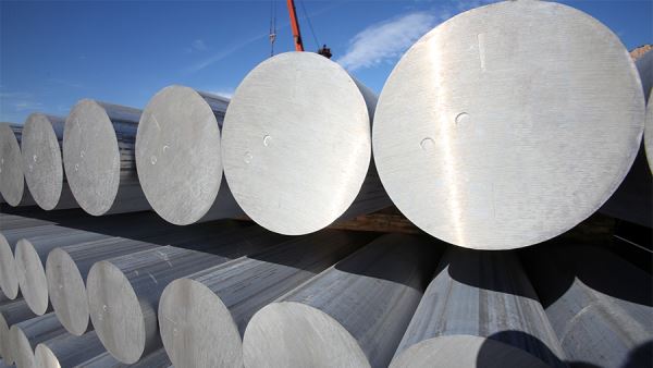 СМИ узнали о планах главы МИД ФРГ обсудить вопрос металлов во время визита в КНР